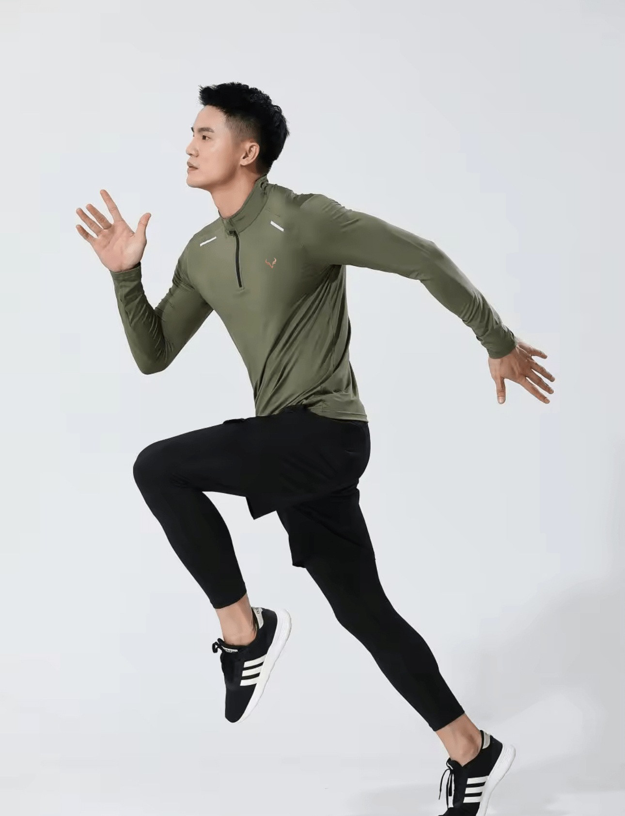 The ‘ARCHON’ Quarter zip top - Bull Valour